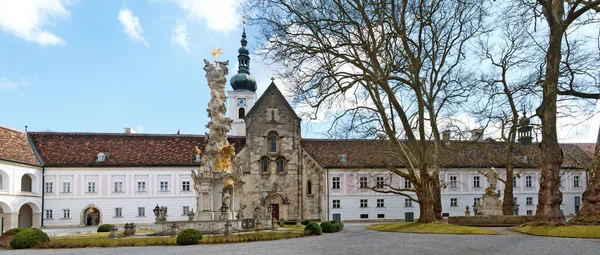 Inner Yard Cistercian Monastery Heiligenkreuz Abbey Trinity Column Austria — Stock Photo, Image