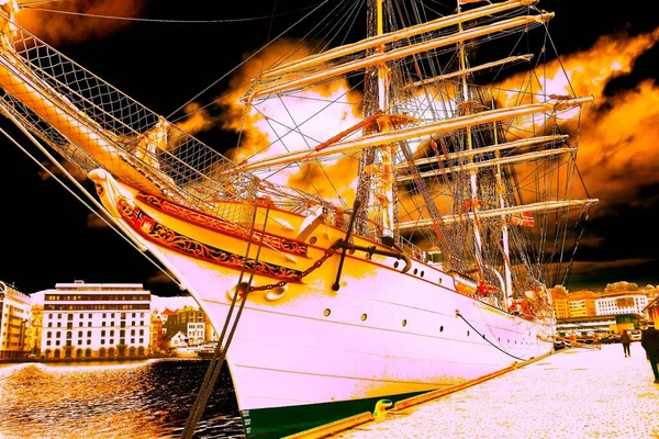 Sailing Ship Moored Harbor Night Sky Wrong Color View — 스톡 사진