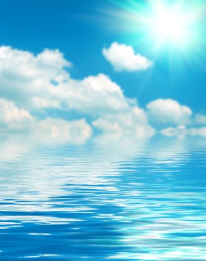 Yüzey su dalgalanma ve yumuşak gökyüzü ve bulutlar backg yansıması