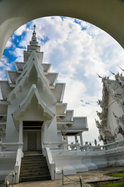 Wat rong khun "weißer Tempel" — Stockfoto