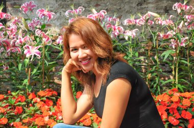 Güzel gülümseme güzel Asyalı kız