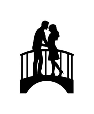 Sevgi dolu çift bir köprüde duruyor, romantizmi ve ilişkiyi simgeliyor.