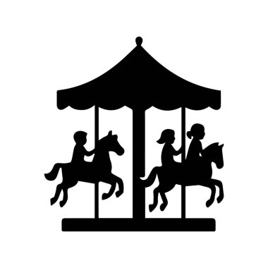 Çocuklar atlıkarıncada ata biniyor, çocukluk ve eğlenceyi sembolize ediyor.