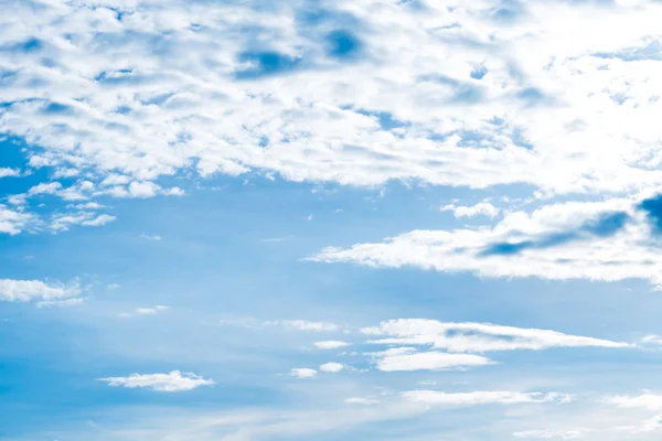 Cielo azul —  Fotos de Stock