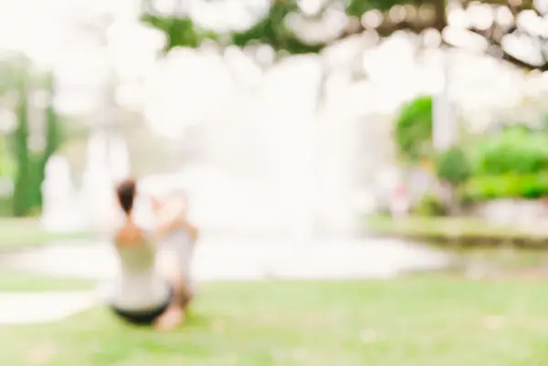 Brouillé les gens dans le parc — Photo