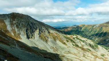 Slovakya'daki Tatra Dağları'nın görünümü