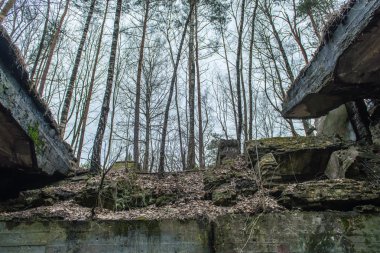 terk edilmiş elektro Gar binası