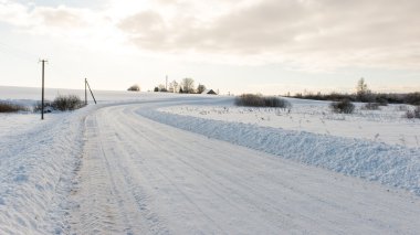 Boş yol kırsal kış
