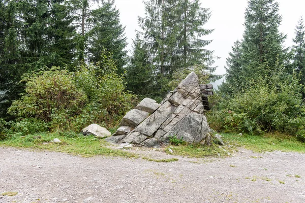 Prázdná cesta v krajině na podzim — Stock fotografie