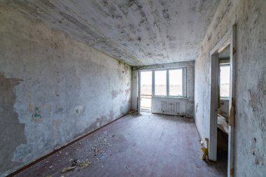 Askeri yerleşim kalıntıları terk edilmiş iç