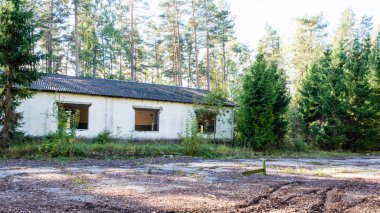 eski terk edilmiş askeri kasaba