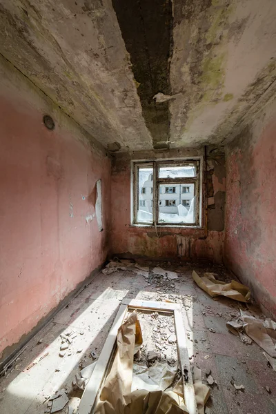 Interior of an old abandoned soviet hospital — Stock Photo, Image