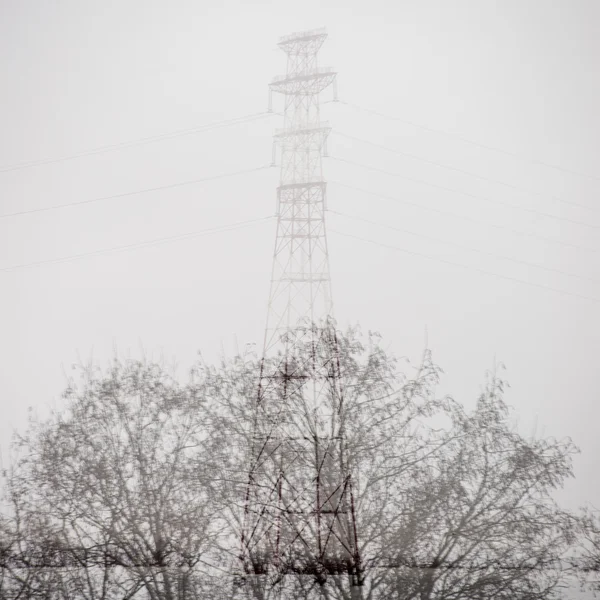 Torre do transmissor. radar — Fotografia de Stock
