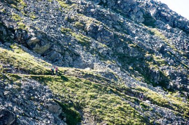Slovakya'daki Tatra Dağları bulutları ile örtülü