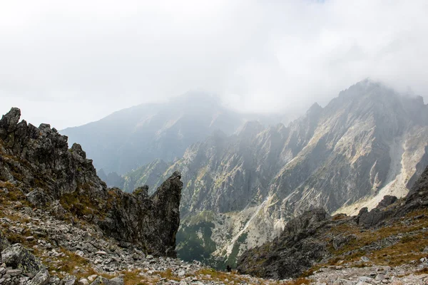 Montanhas Tatra na Eslováquia cobertas de nuvens — Fotografia de Stock