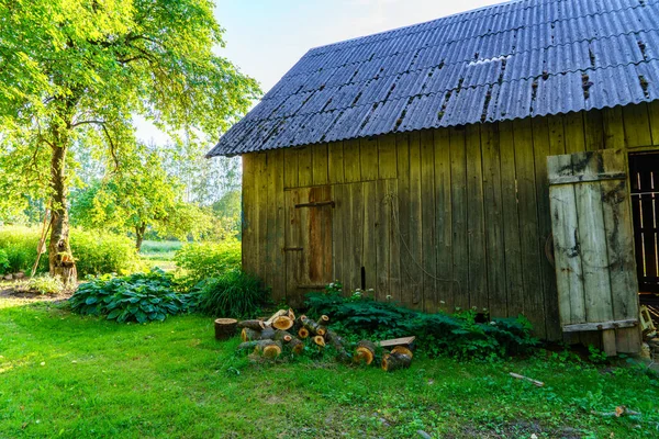 Oud Gebouw Interieur Met Houten Planken Bakstenen Muur Rood Bruin — Stockfoto