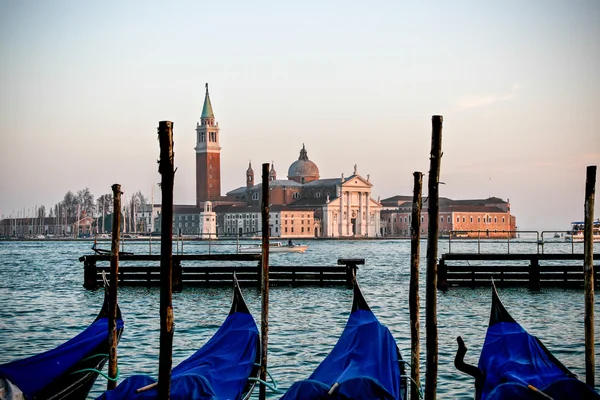 Vista del canal en italia — Foto de Stock