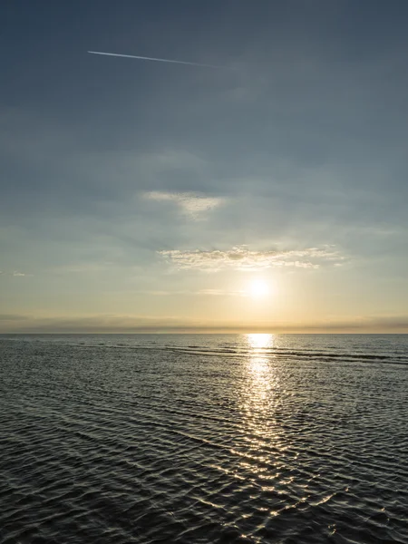 Riflessione del sole nel mare — Foto Stock