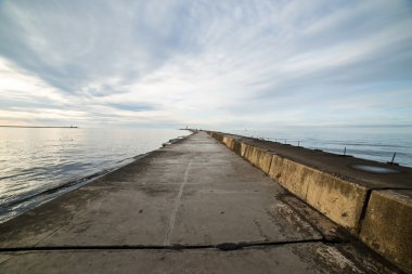 dalgakıran deniz bu deniz feneri ile