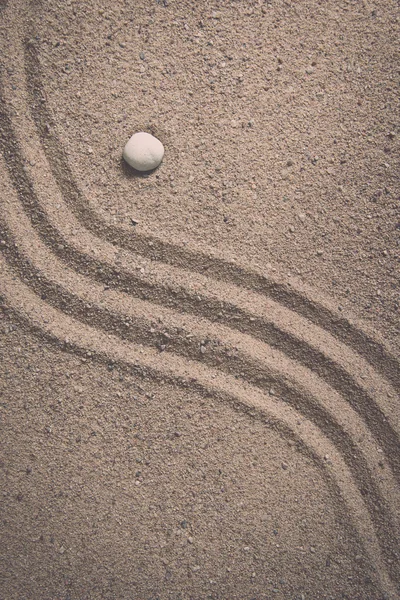 Zen garden sand waves and rock sculptures. Vintage. — Stock Photo, Image