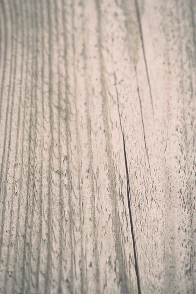 Holzplanke mit Splittern und Rissen. Jahrgang. — Stockfoto