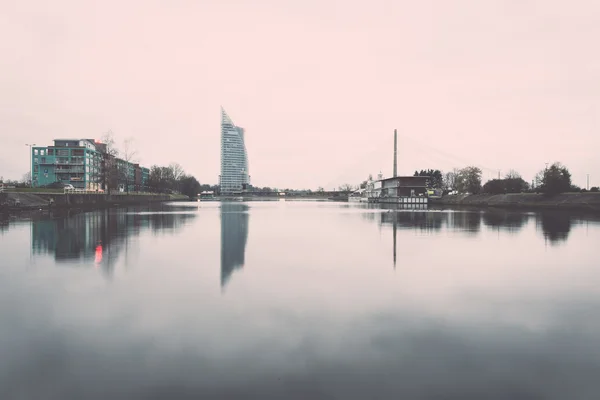 Panorama de la ciudad de Riga, Letonia.. Vintage . — Foto de Stock