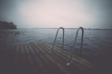 Boardwalk göle - retro, vintage