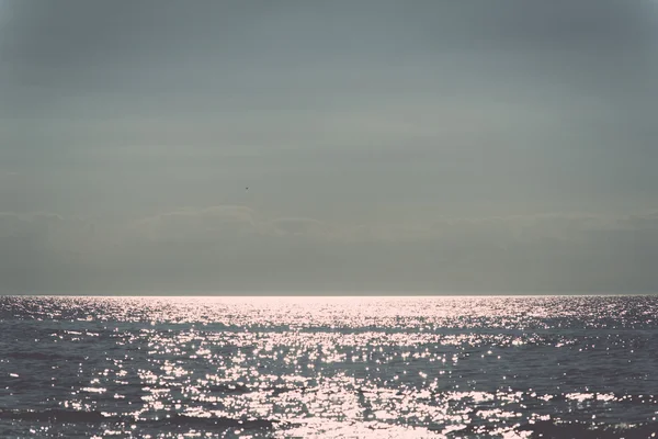 Deniz - güneş yansıması retro, vintage — Stok fotoğraf