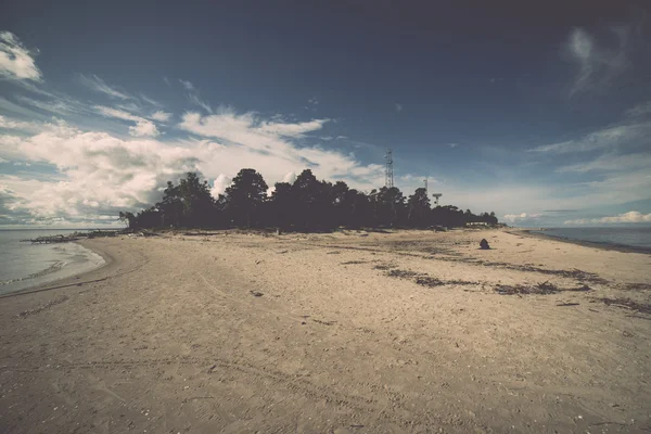 Horizonte de playa con arena y perspectiva - retro, vintage —  Fotos de Stock