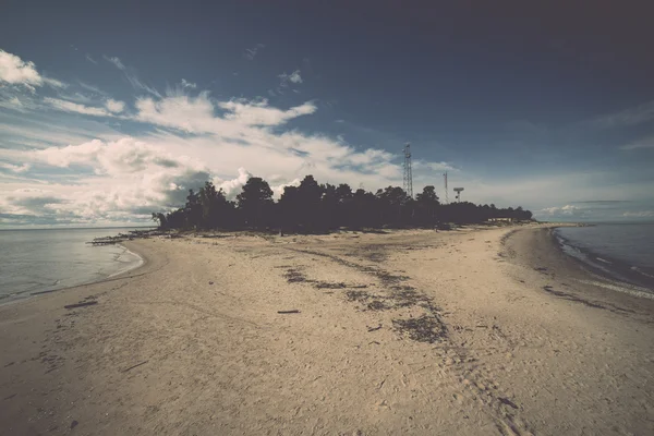 Horizonte de playa con arena y perspectiva - retro, vintage —  Fotos de Stock