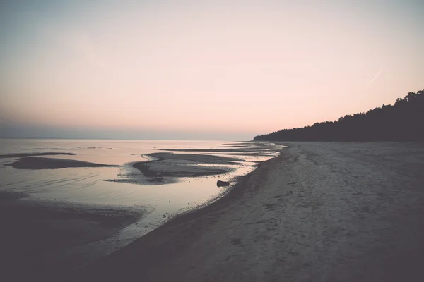 Skyline praia com areia e perspectiva - retro, vintage — Fotografia de Stock