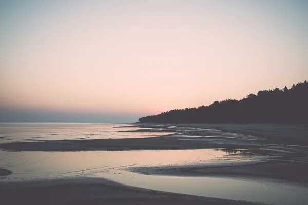 Skyline praia com areia e perspectiva - retro, vintage — Fotografia de Stock