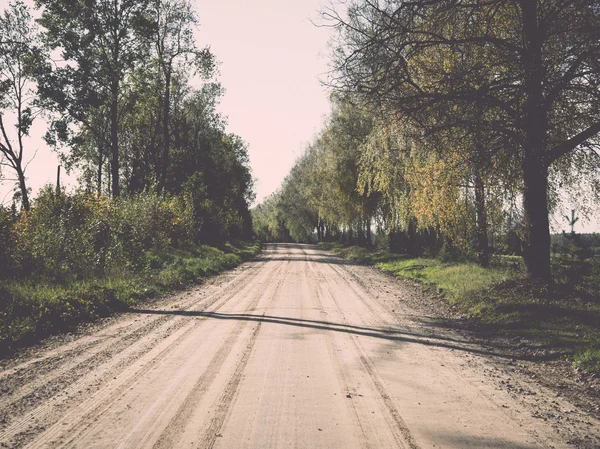 Leere Landstraße - retro, vintage — Stockfoto