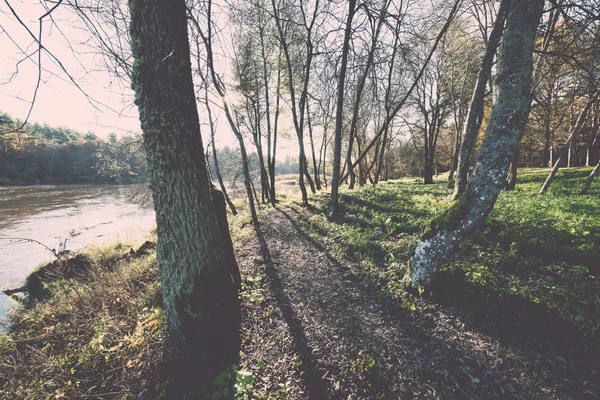 Hösten färgade landsbygd landskap - retro, vintage — Stockfoto