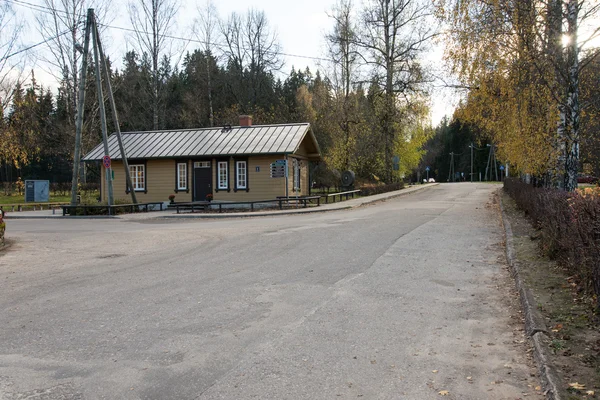 Vista de la pequeña ciudad rural de Ligatne, latvia —  Fotos de Stock