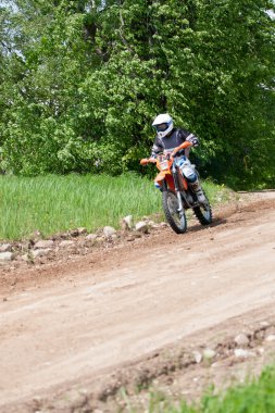 hill, Madona, Letonya 2 26 Mayıs at binme enduro motosiklet