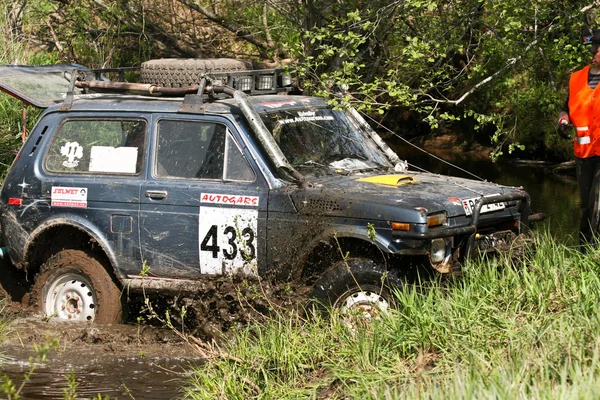 Campeonato de camiones todoterreno, Aluksne, Letonia, 10 de mayo de 2008 — Foto de Stock