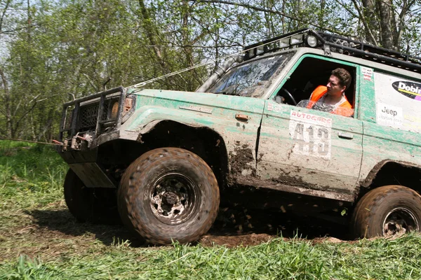 Campeonato de camiones todoterreno, Aluksne, Letonia, 10 de mayo de 2008 — Foto de Stock