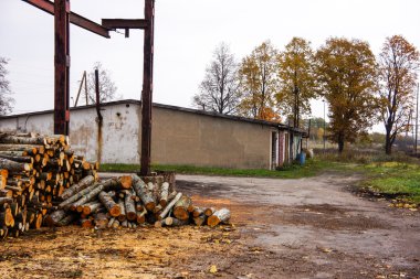 ahşap günlük depolama yeri