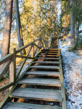 Kışın kırsal manzara