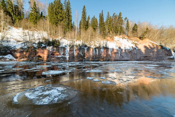Frozen river in winter — Stock Photo, Image