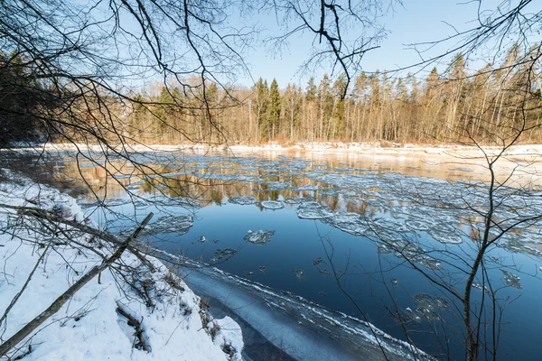 Frozen river in winter — Stock Photo, Image