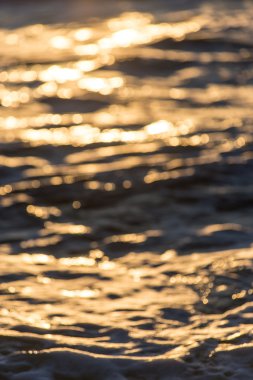 plaj ve deniz suyu taşı