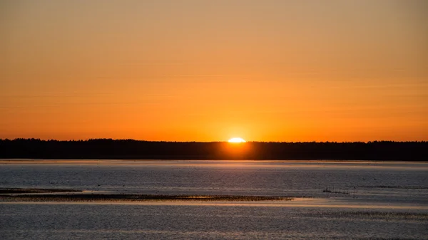 美丽的日出是国家湖 — 图库照片