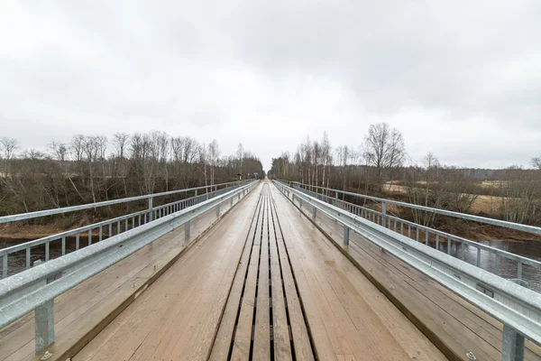 Camino de campo vacío en primavera — Foto de Stock