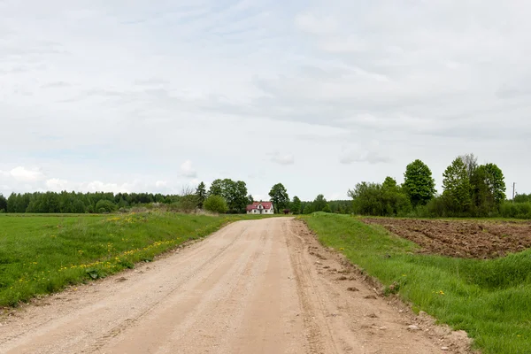 Strada vuota in campagna — Foto Stock