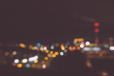 Bulanık gece ışıkları filialı üzrə - vintage etkisi