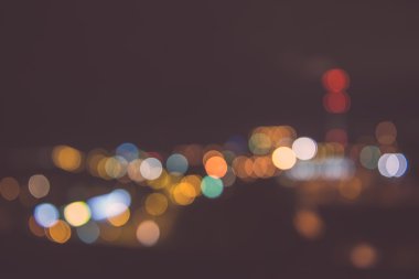 Bulanık gece ışıkları filialı üzrə - vintage etkisi