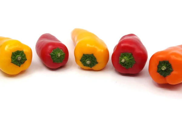 Piccoli Peperoni Dolci Isolati Fondo Bianco — Foto Stock