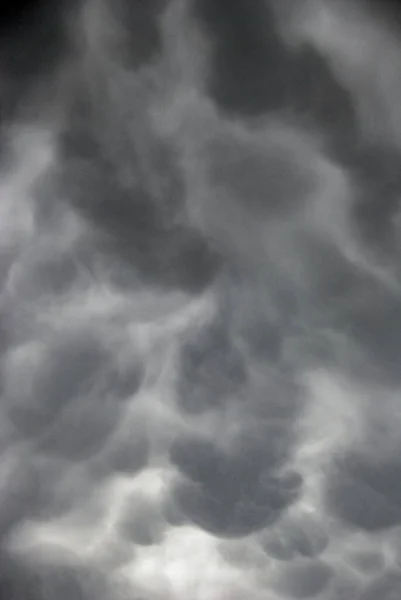 Donkere Stormwolken Regenachtige Wolken — Stockfoto